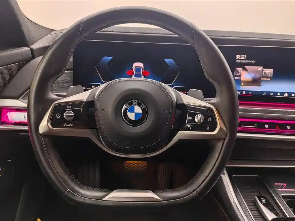 2023 BMW 7 Series 740Li Luxury Package — миниатюра 13