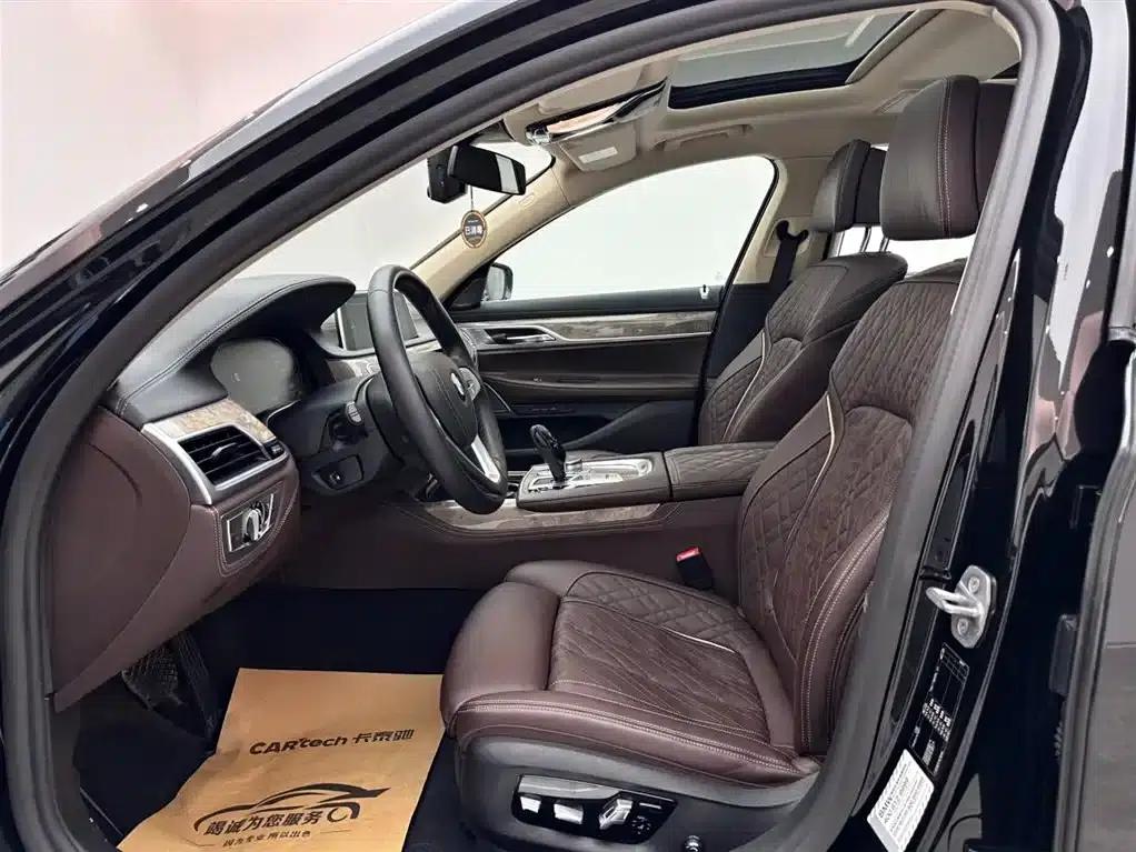 2019 BMW 7 Series 740Li Leading Luxury Package — миниатюра 8