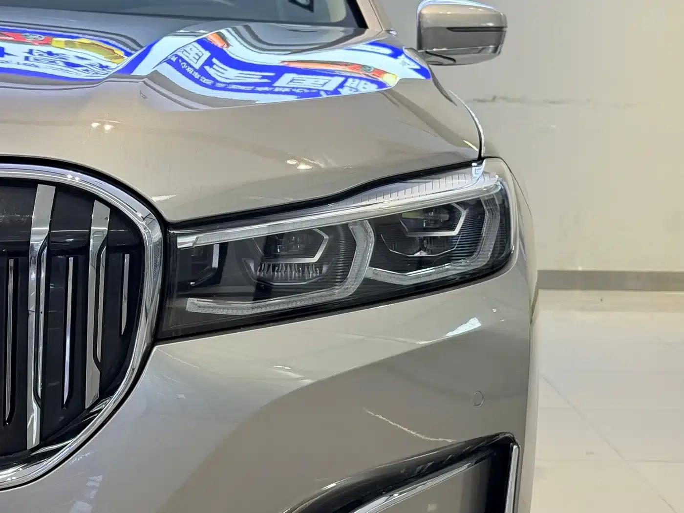 2019 BMW 7 Series 730Li Luxury Package — миниатюра 4