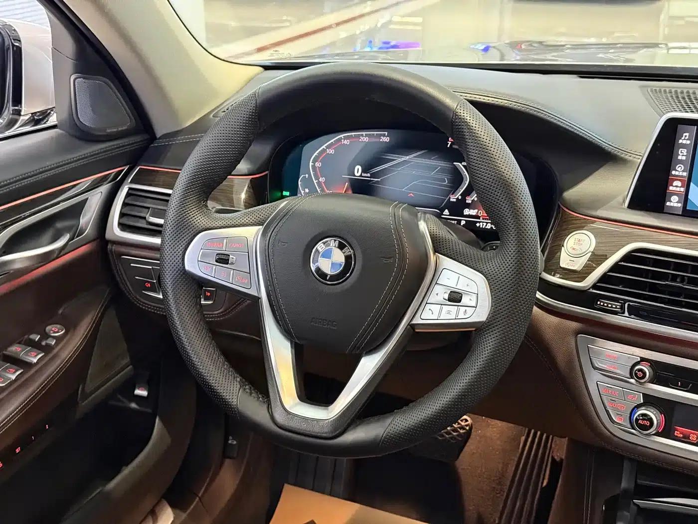 2019 BMW 7 Series 730Li Luxury Package — миниатюра 5