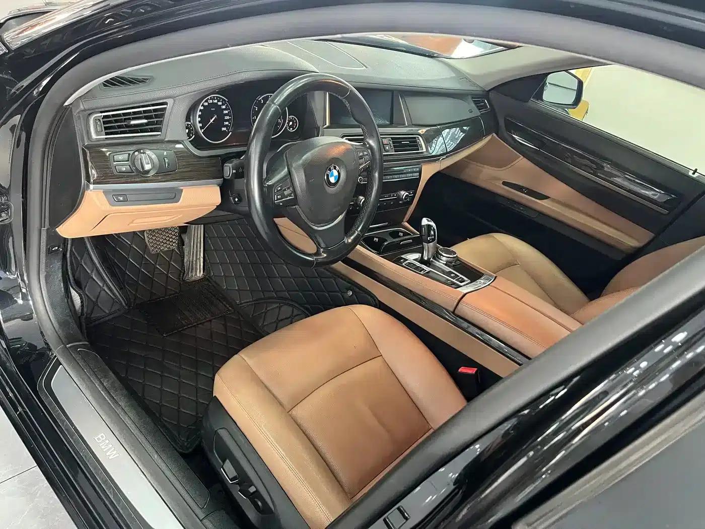 BMW 7 Series 2014 730Li Luxury Edition — миниатюра 16