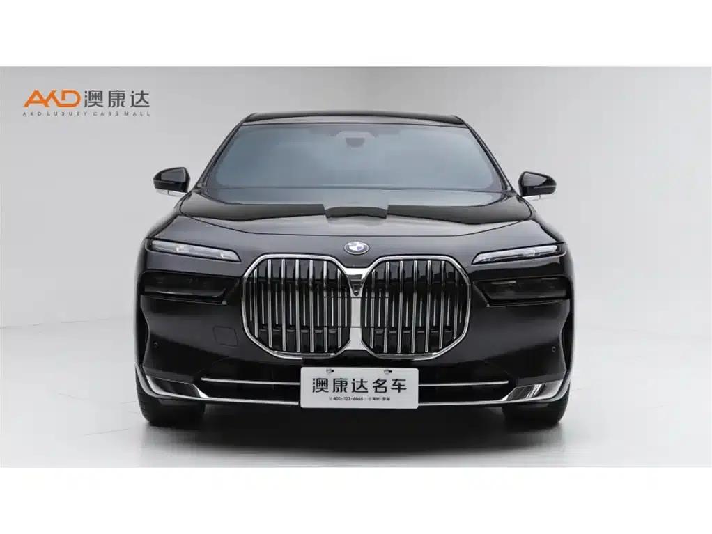 2023 BMW 7 Series 740Li Luxury Package — миниатюра 2