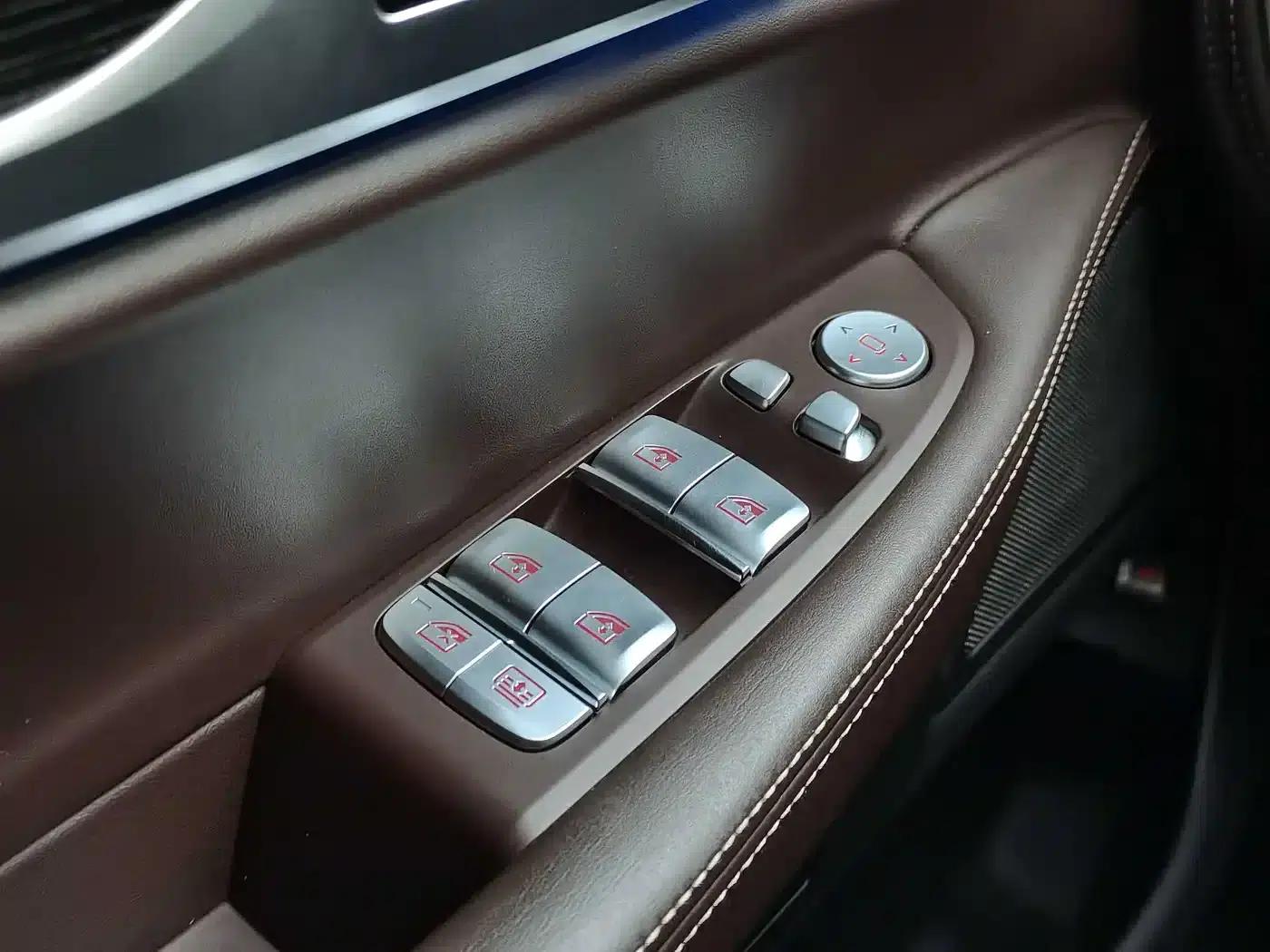 2021 BMW 7 Series 730Li M Sport Package — миниатюра 20