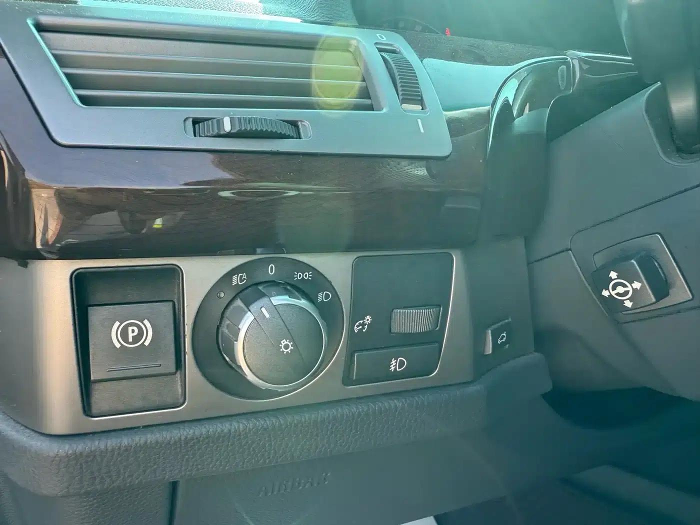 BMW 7 Series 2005 750Li — миниатюра 15