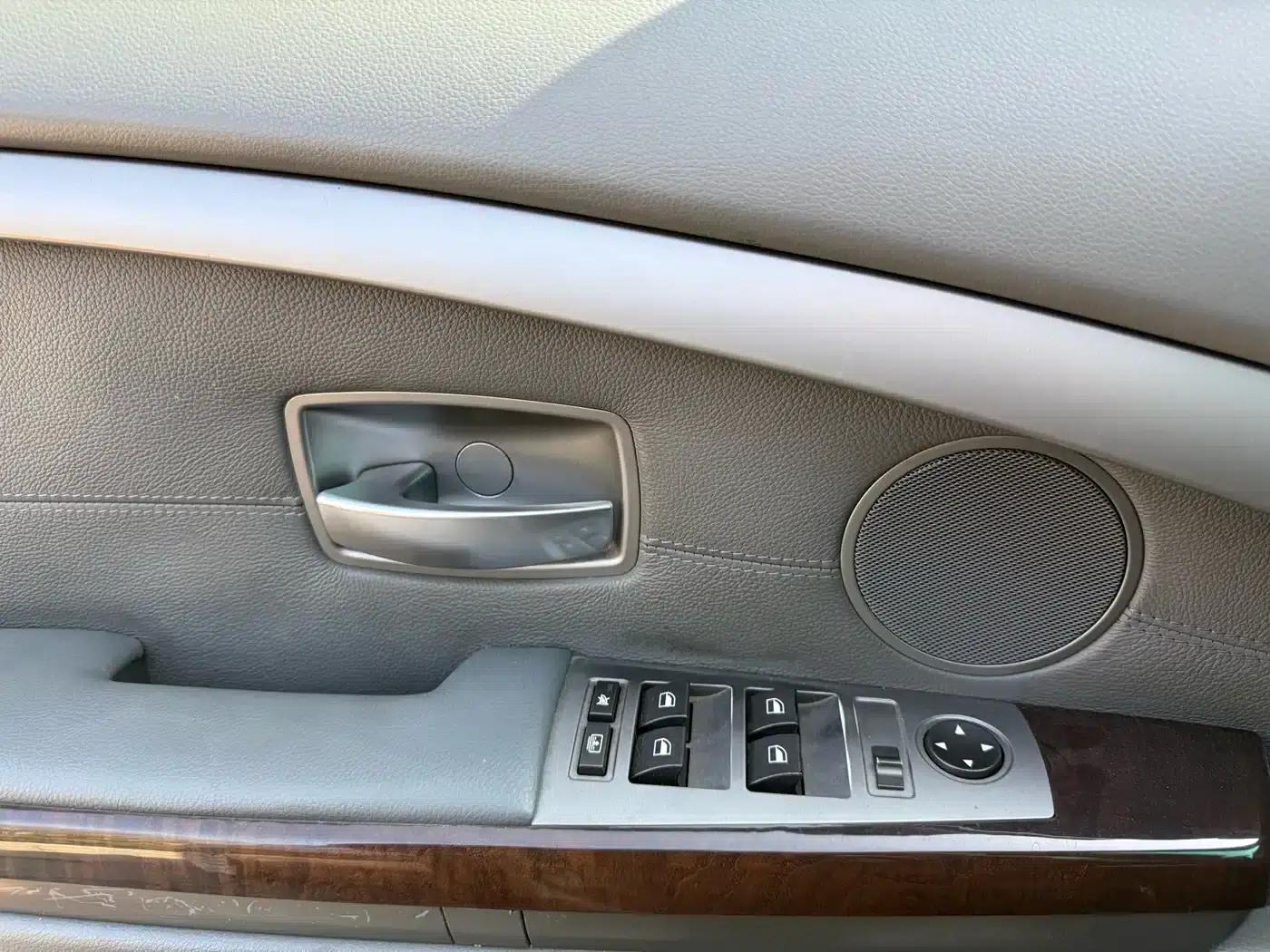 BMW 7 Series 2005 750Li — миниатюра 16
