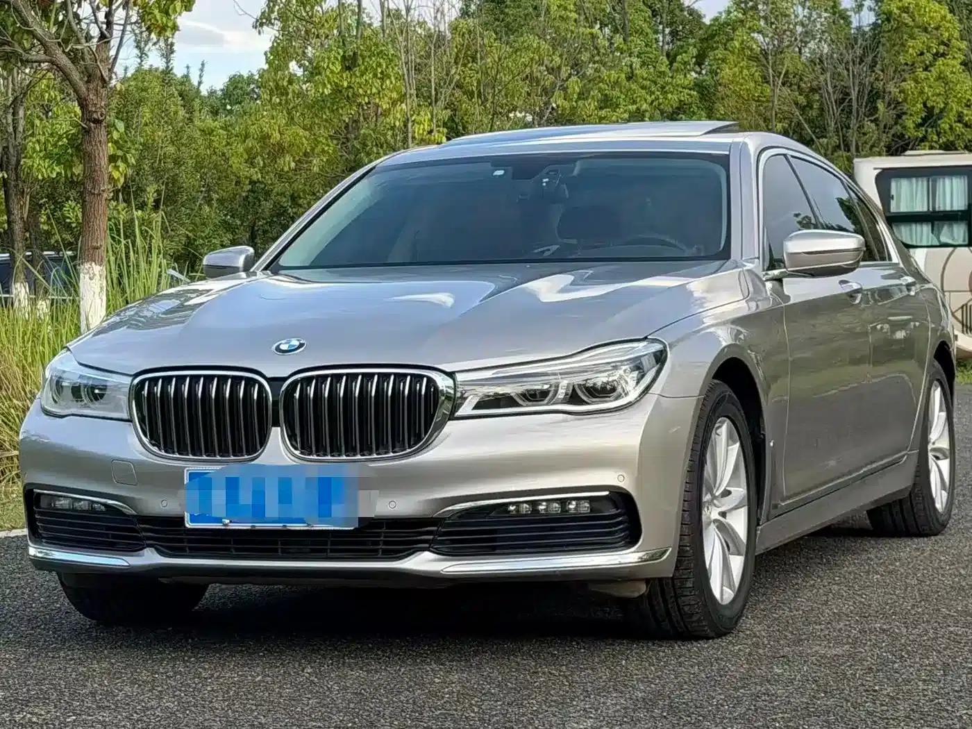 2016 BMW 7 Series 730Li Luxury — миниатюра 1