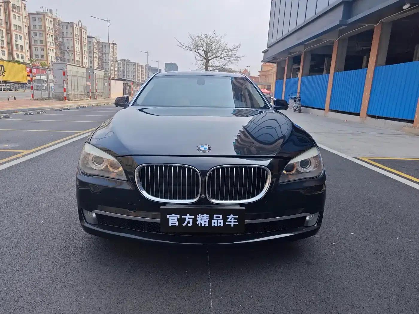 2011 BMW 7 Series 730Li Elegant Edition — миниатюра 2