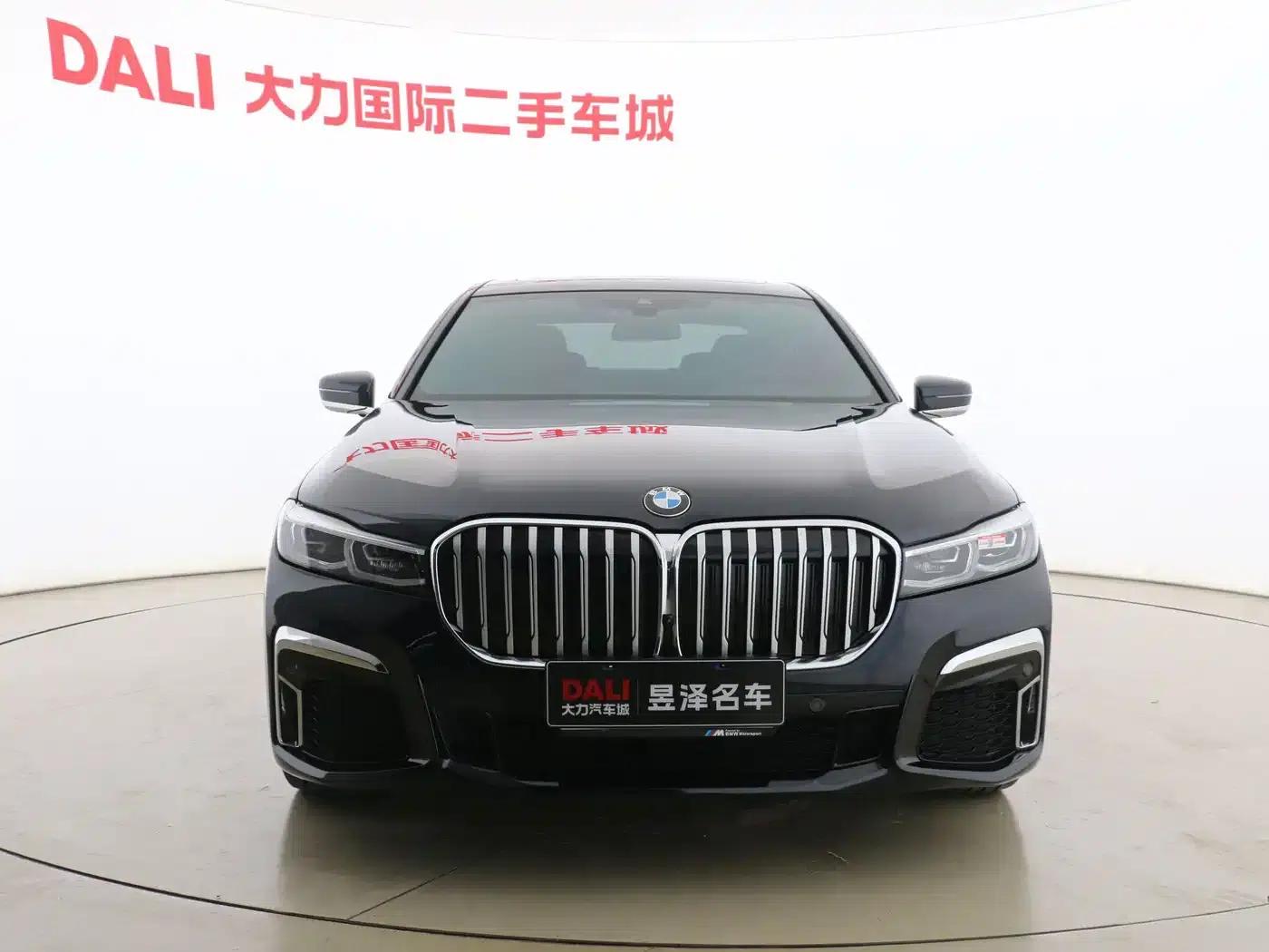 2019 BMW 7 Series 730Li M Sport Package — миниатюра 3