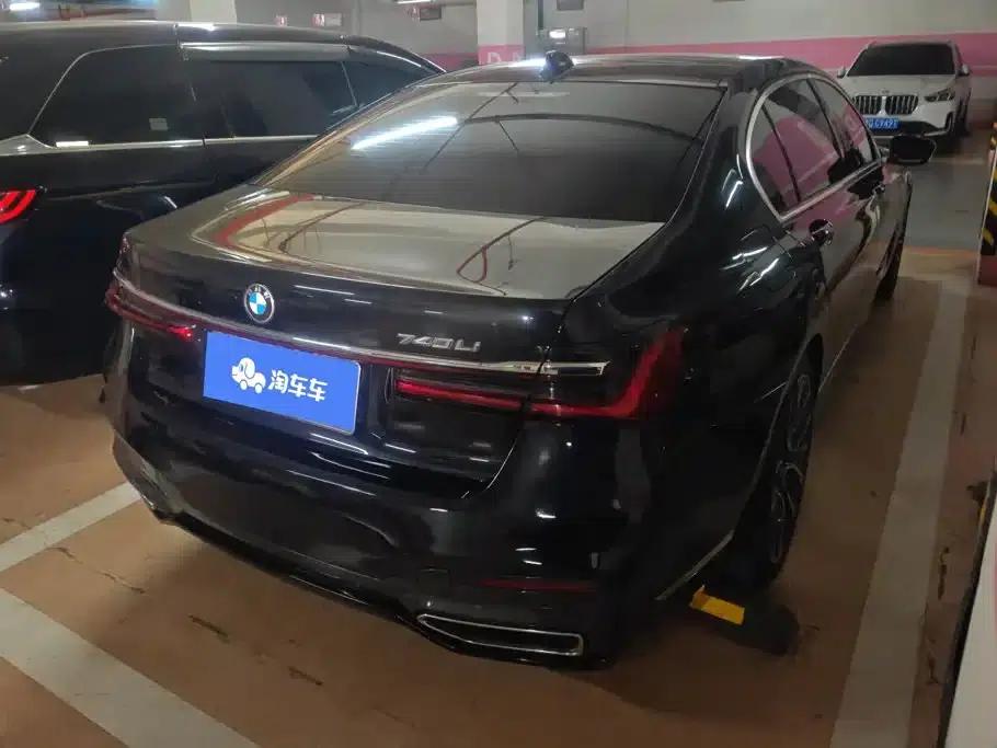 2021 BMW 7 Series 740Li Leading Edition M Sport Package — миниатюра 3