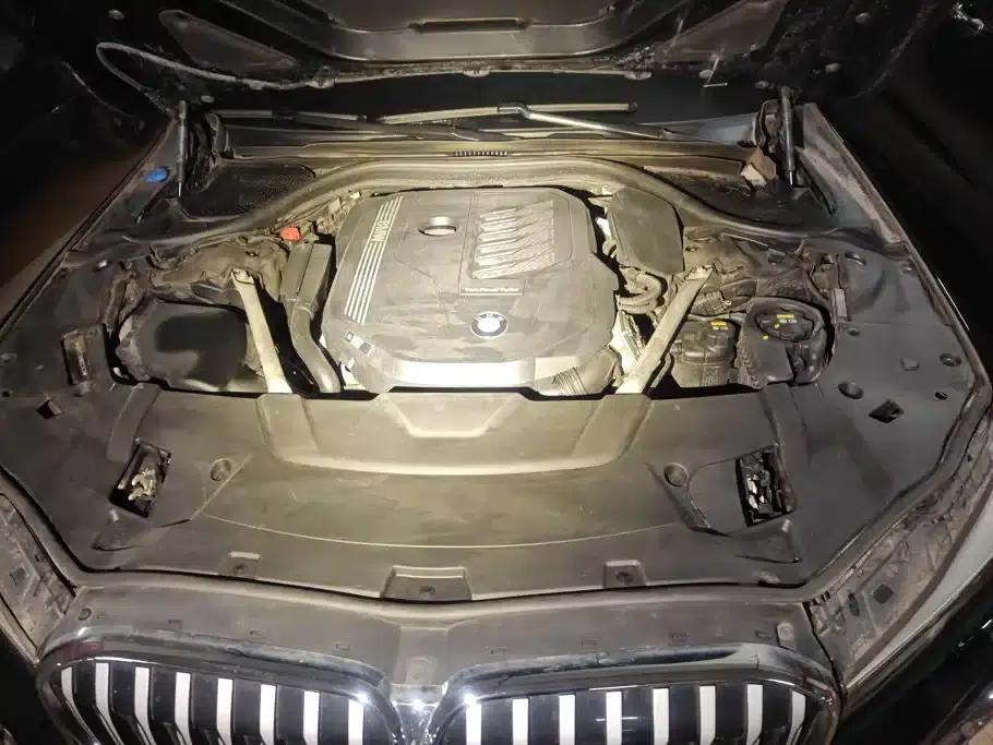 2021 BMW 7 Series 740Li Leading Edition M Sport Package — миниатюра 10