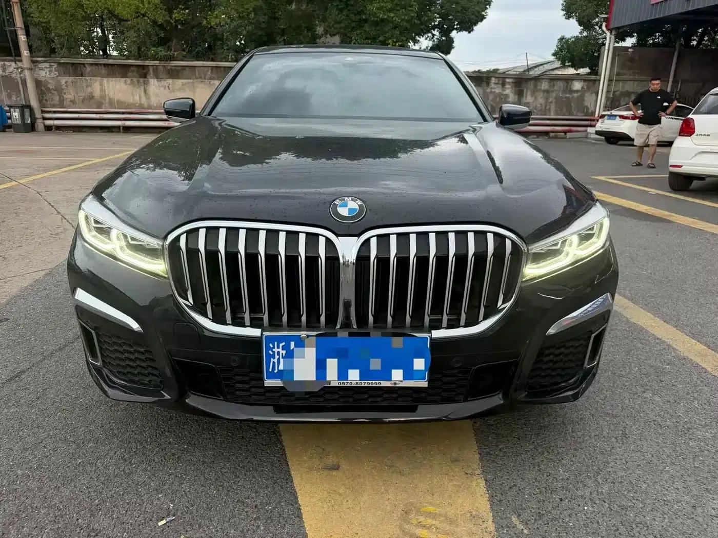 2021 BMW 7 Series 730Li M Sport Package — миниатюра 2
