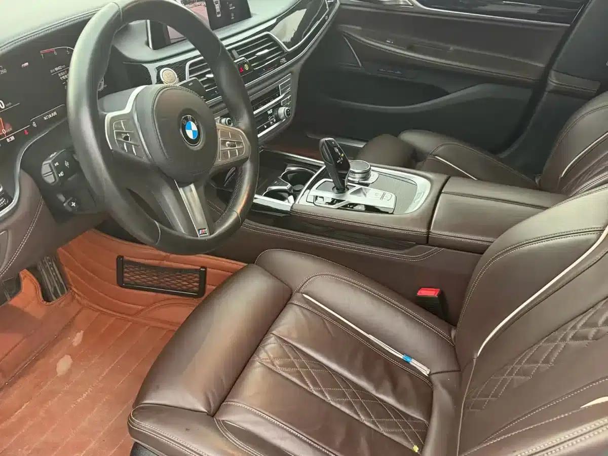 2021 BMW 7 Series 730Li M Sport Package — миниатюра 4