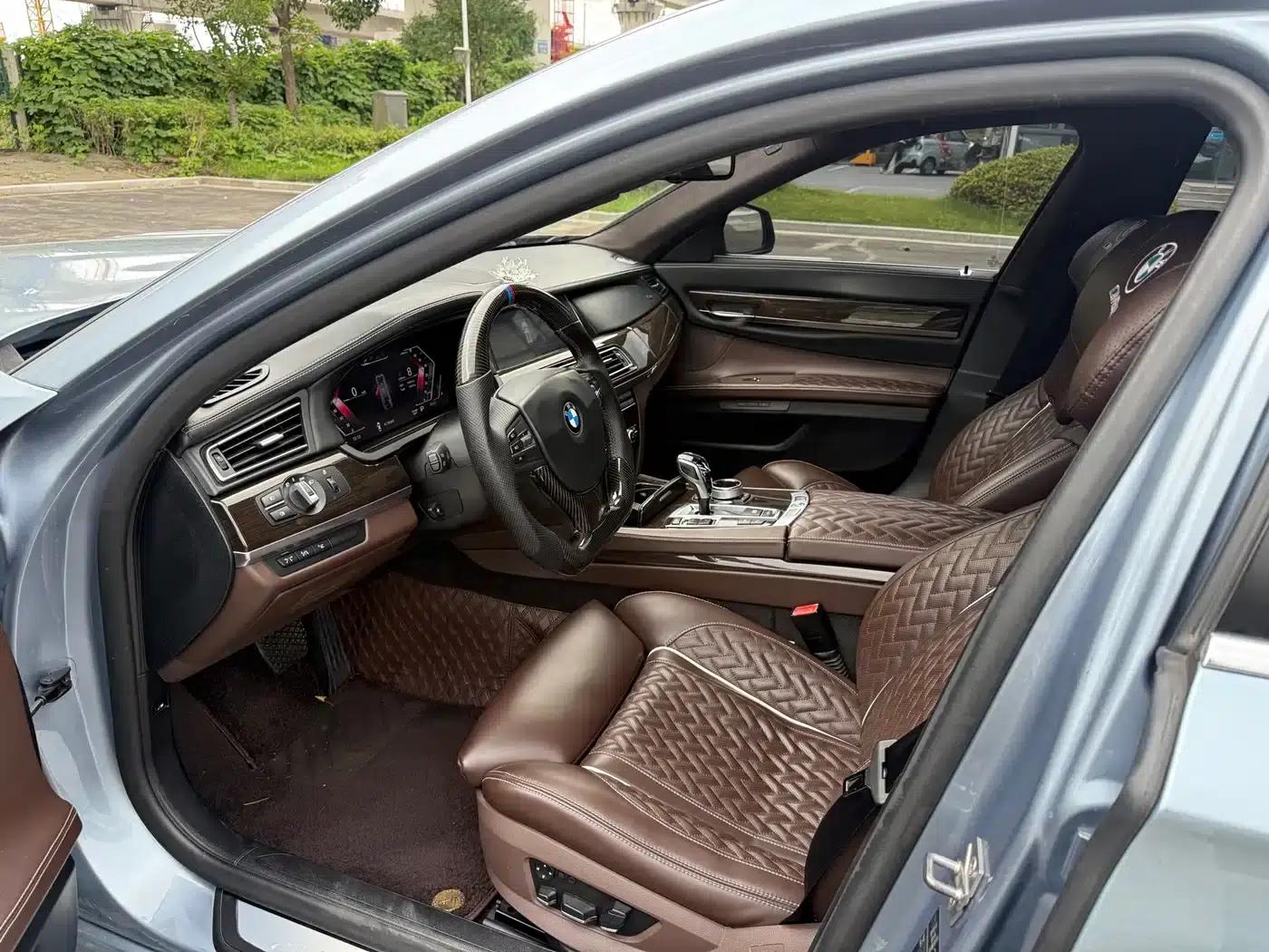 2010 BMW 7 Series 4.4T Hybrid — миниатюра 13