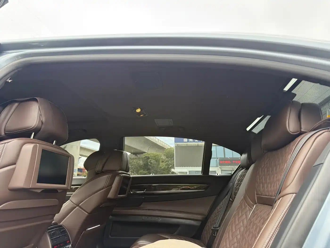 2010 BMW 7 Series 4.4T Hybrid — миниатюра 16