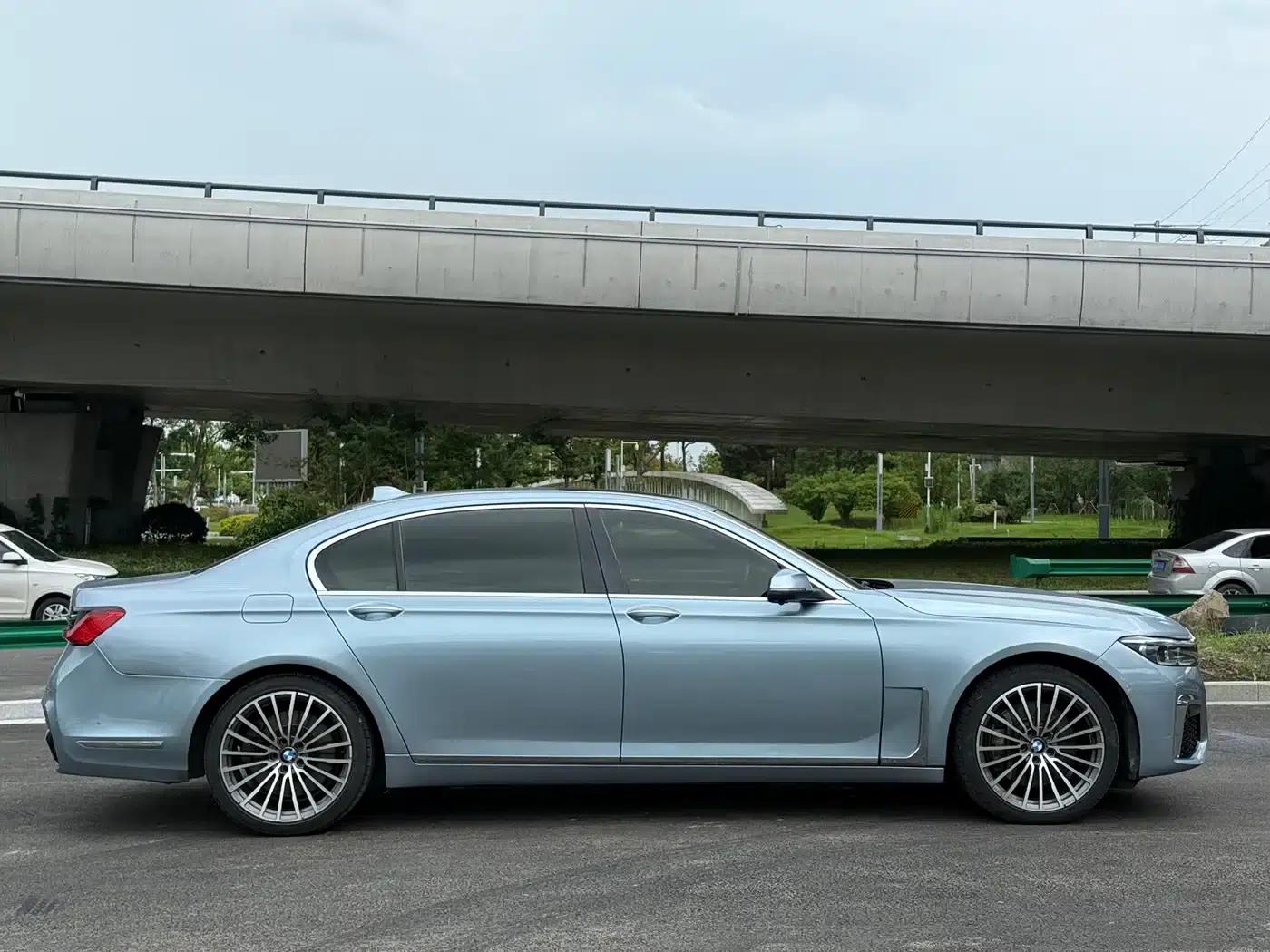 2010 BMW 7 Series 4.4T Hybrid — миниатюра 4