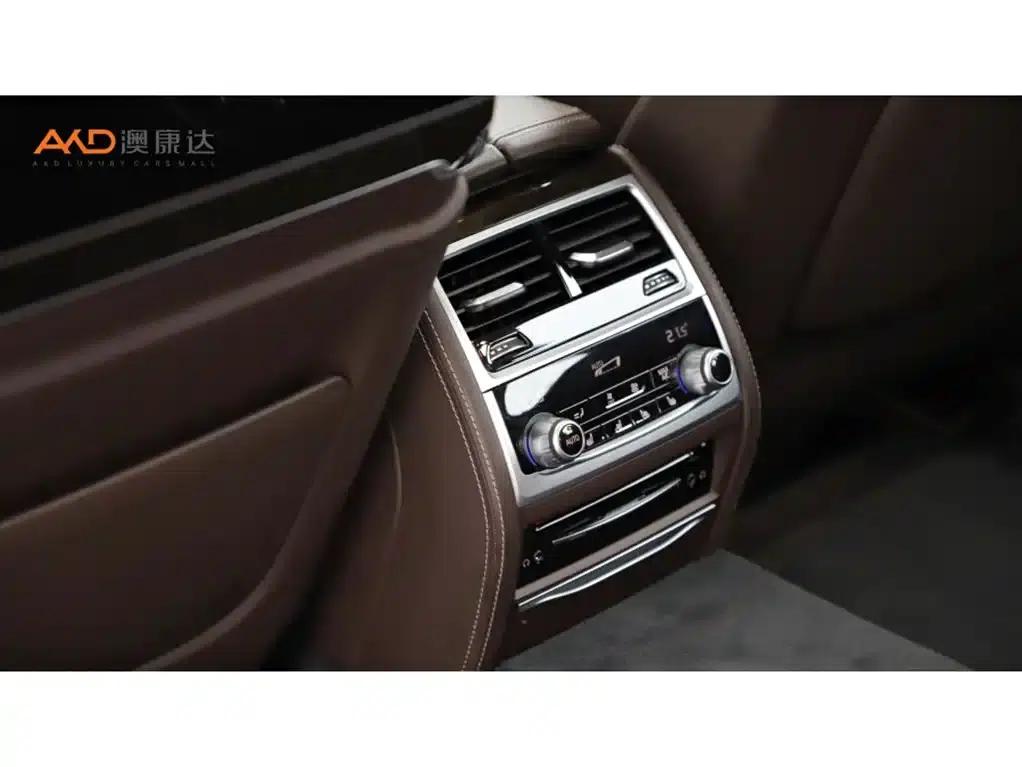 BMW 740Li/3.0T/2021/Luxury Package — миниатюра 9