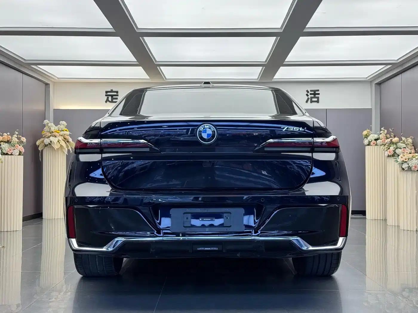 2023 BMW 7 Series 735Li Luxury Package — миниатюра 14