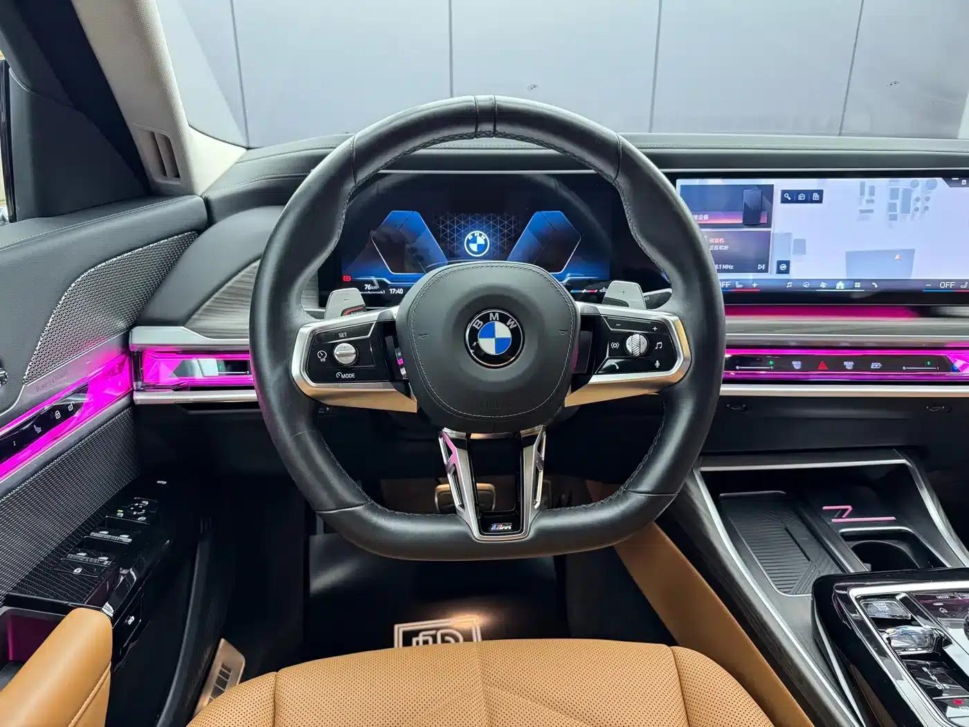 2023 BMW 7 Series 735Li Luxury Package — миниатюра 4