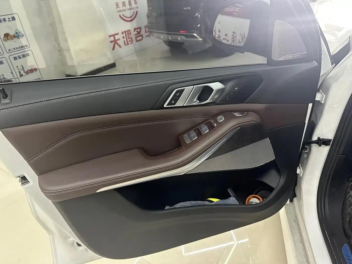 BMW X5 2022 Facelift xDrive 30Li M Sport Package — миниатюра 14