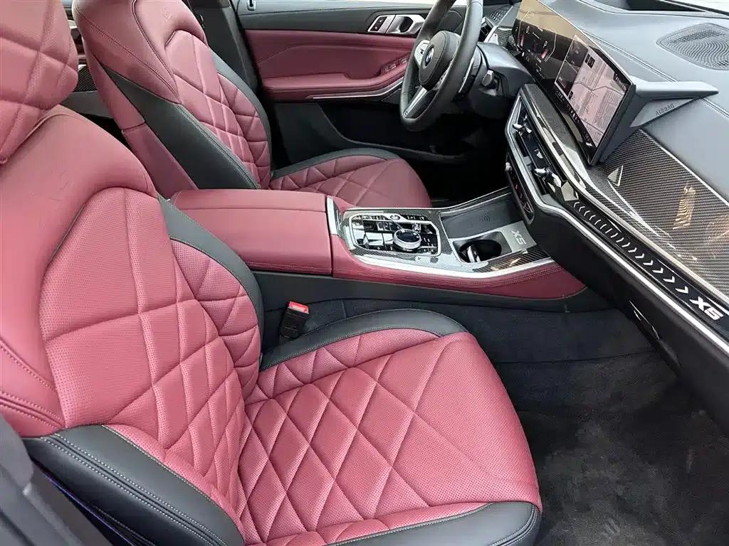 BMW X5 2025 xDrive 30Li M Sport Shadow Edition — миниатюра 9