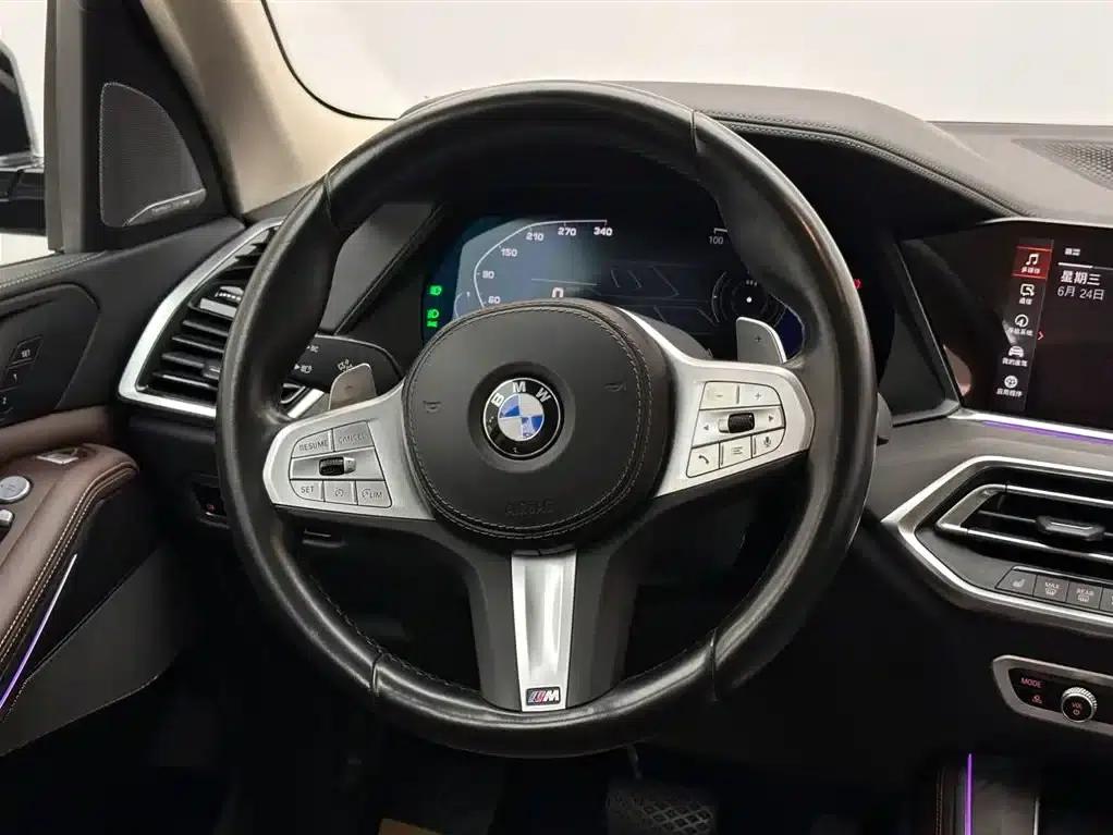 BMW X5 2022 xDrive 30Li Luxury M Sport Package — миниатюра 12