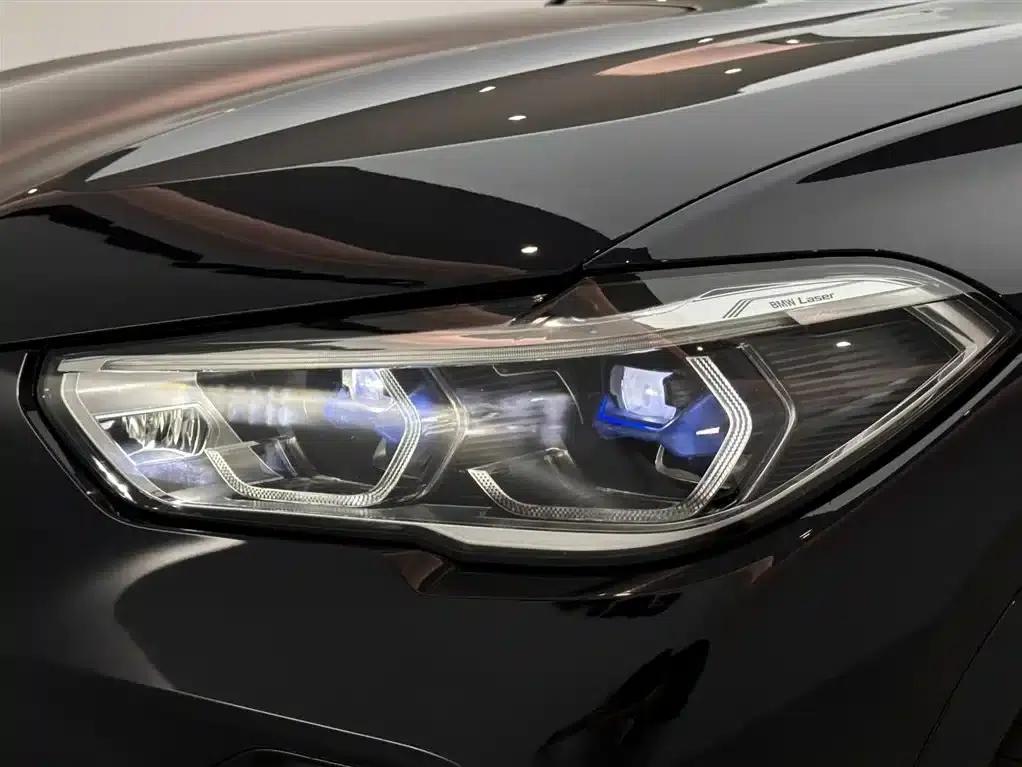 BMW X5 2022 xDrive 30Li Luxury M Sport Package — миниатюра 18