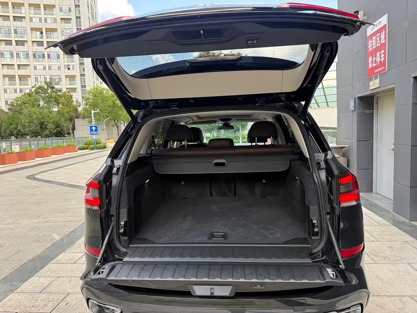 BMW X5 2022 xDrive 30Li M Sport Package — миниатюра 42