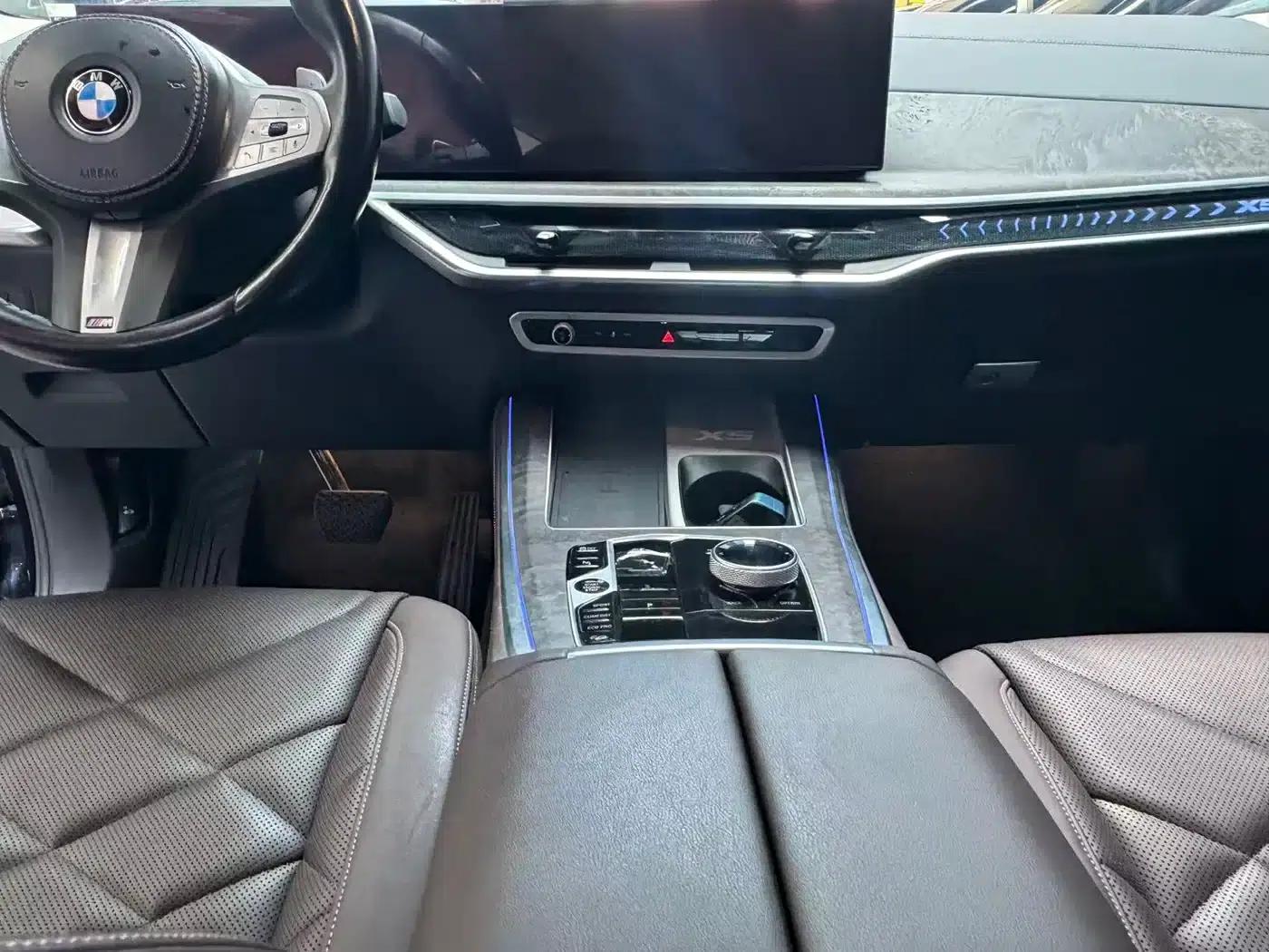 BMW X5 2023 xDrive 30Li Luxury M Sport Package — миниатюра 8