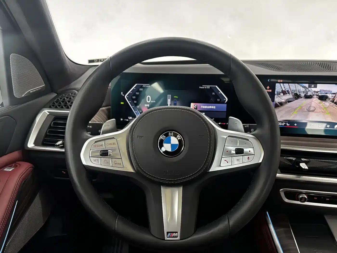 BMW X5 2025 xDrive 40Li M Sport Shadow Edition — миниатюра 17