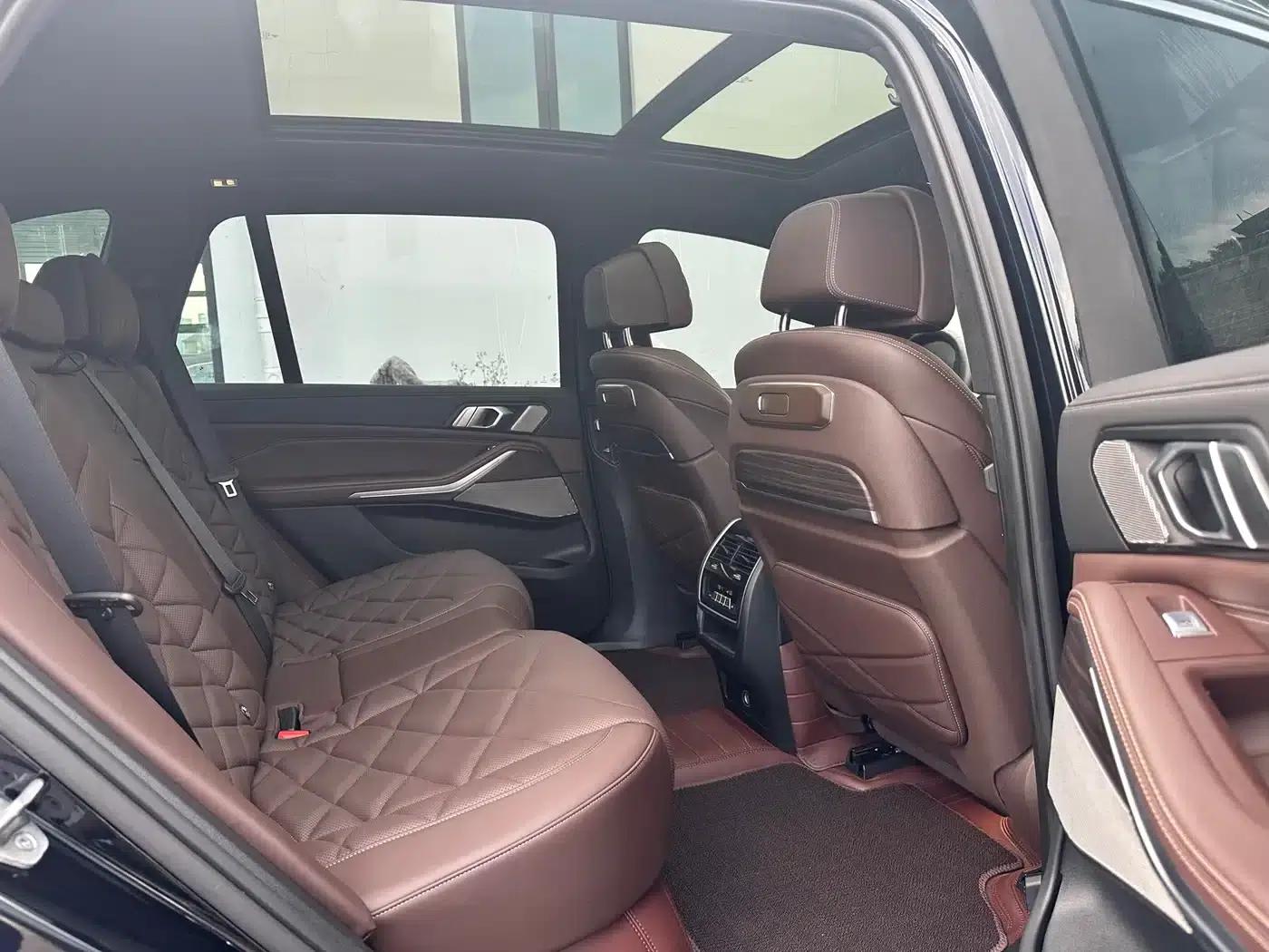 2023 BMW X5 xDrive 40Li M Sport Package — миниатюра 16