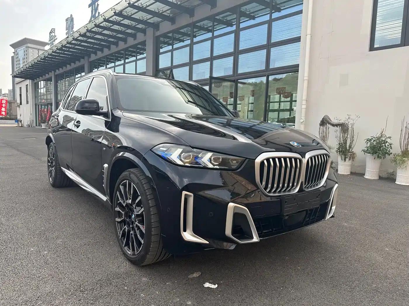 2023 BMW X5 xDrive 40Li M Sport Package — миниатюра 3