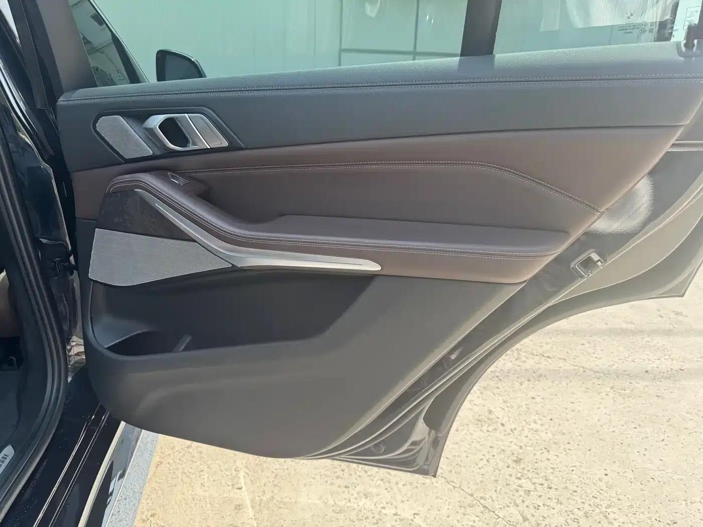 BMW X5 2022 Facelift xDrive 30Li M Sport Package — миниатюра 17