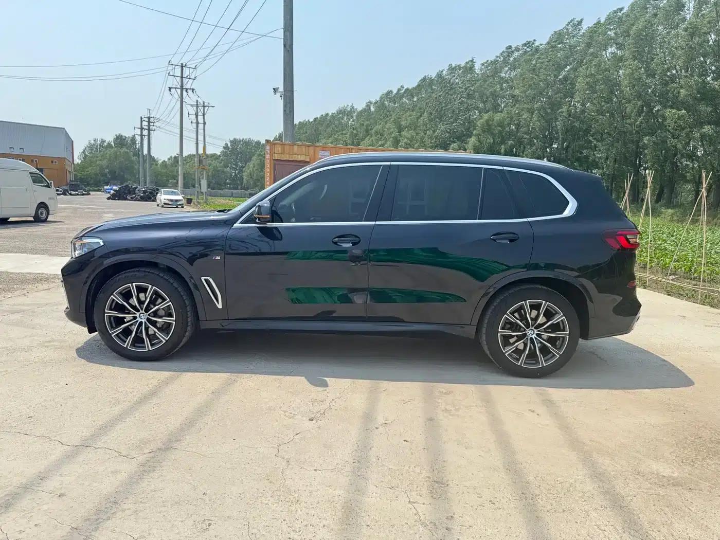 BMW X5 2022 Facelift xDrive 30Li M Sport Package — миниатюра 27