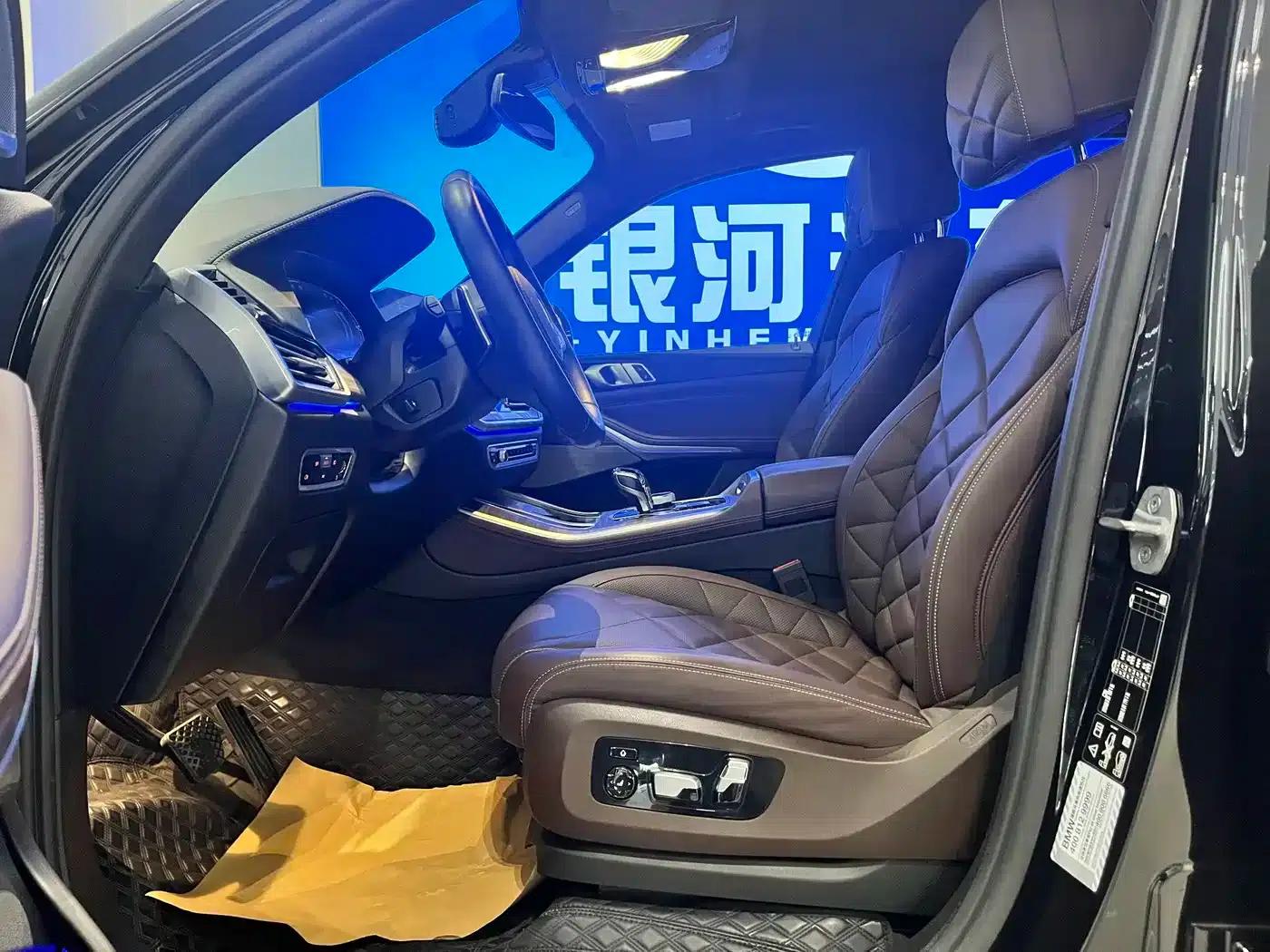 BMW X5 2022 xDrive 40Li M Sport Package — миниатюра 6