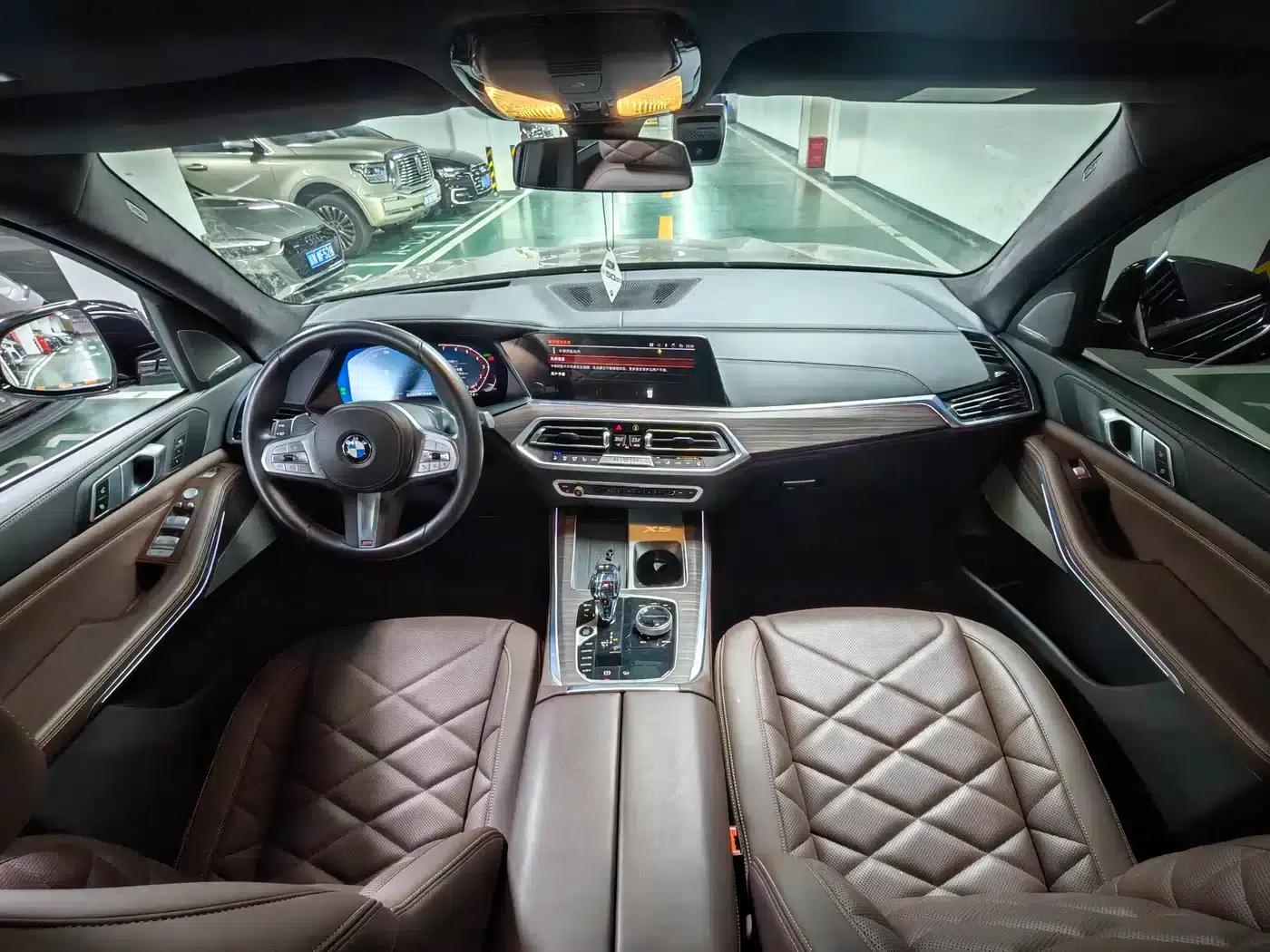 BMW X5 2022 Facelift xDrive 40Li M Sport Package — миниатюра 13