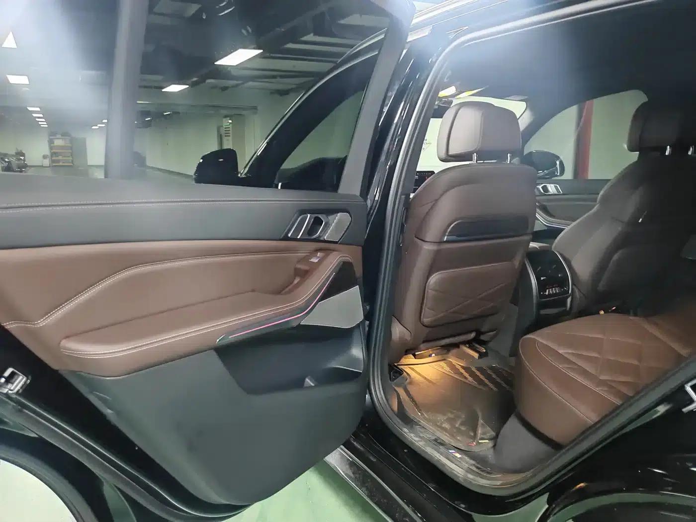 BMW X5 2022 Facelift xDrive 40Li M Sport Package — миниатюра 14