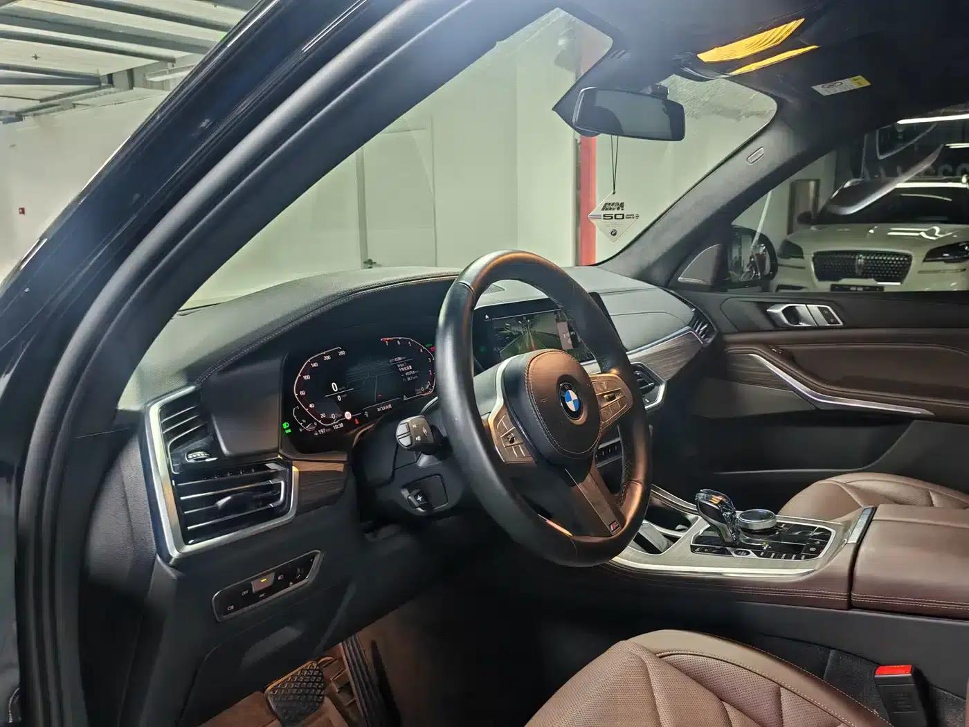 BMW X5 2022 Facelift xDrive 40Li M Sport Package — миниатюра 5