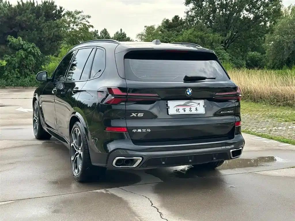 BMW X5 2023 xDrive 40Li M Sport Shadow Edition — миниатюра 7