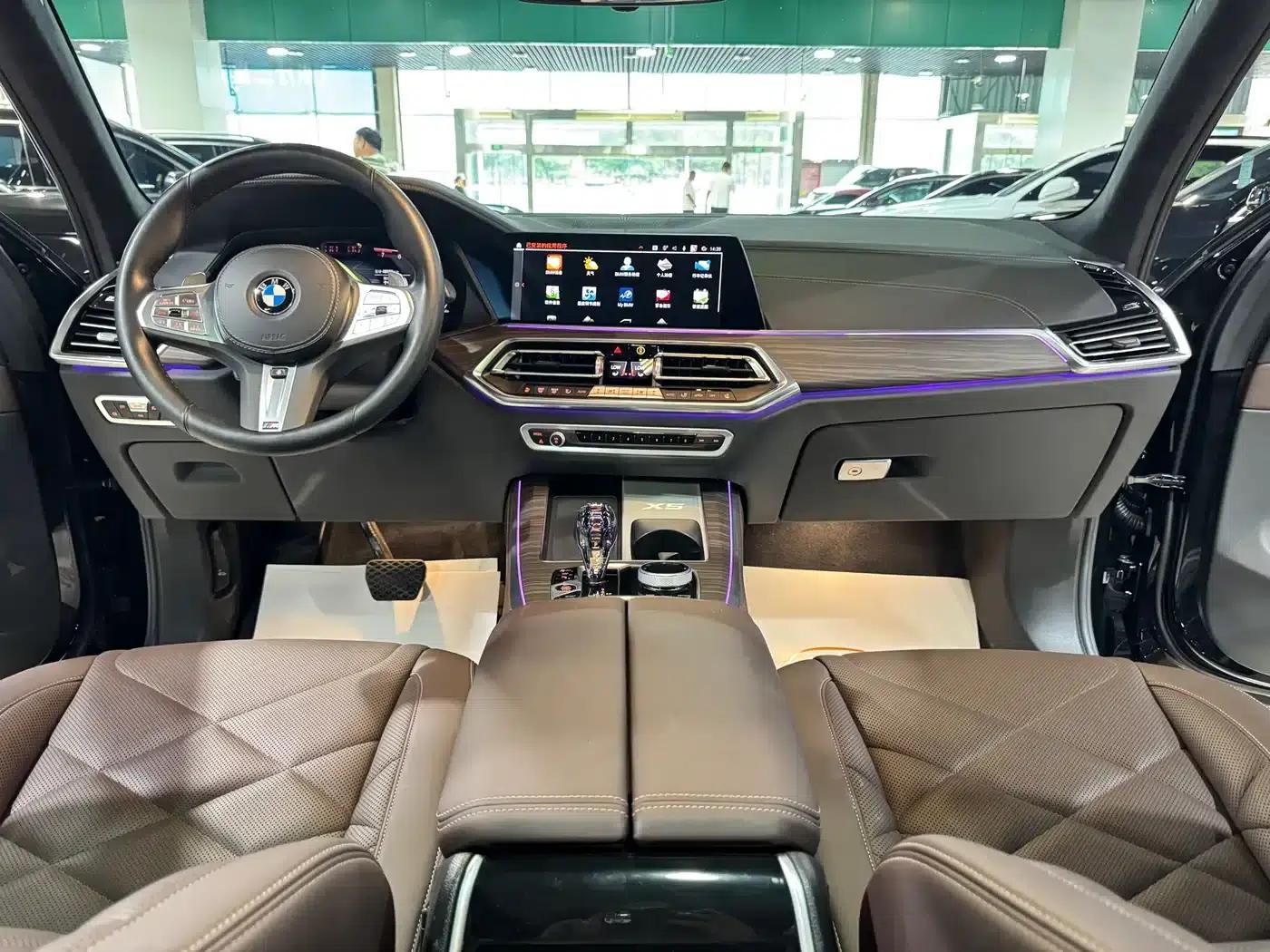 BMW X5 2022 xDrive 40Li Luxury M Sport Package — миниатюра 9