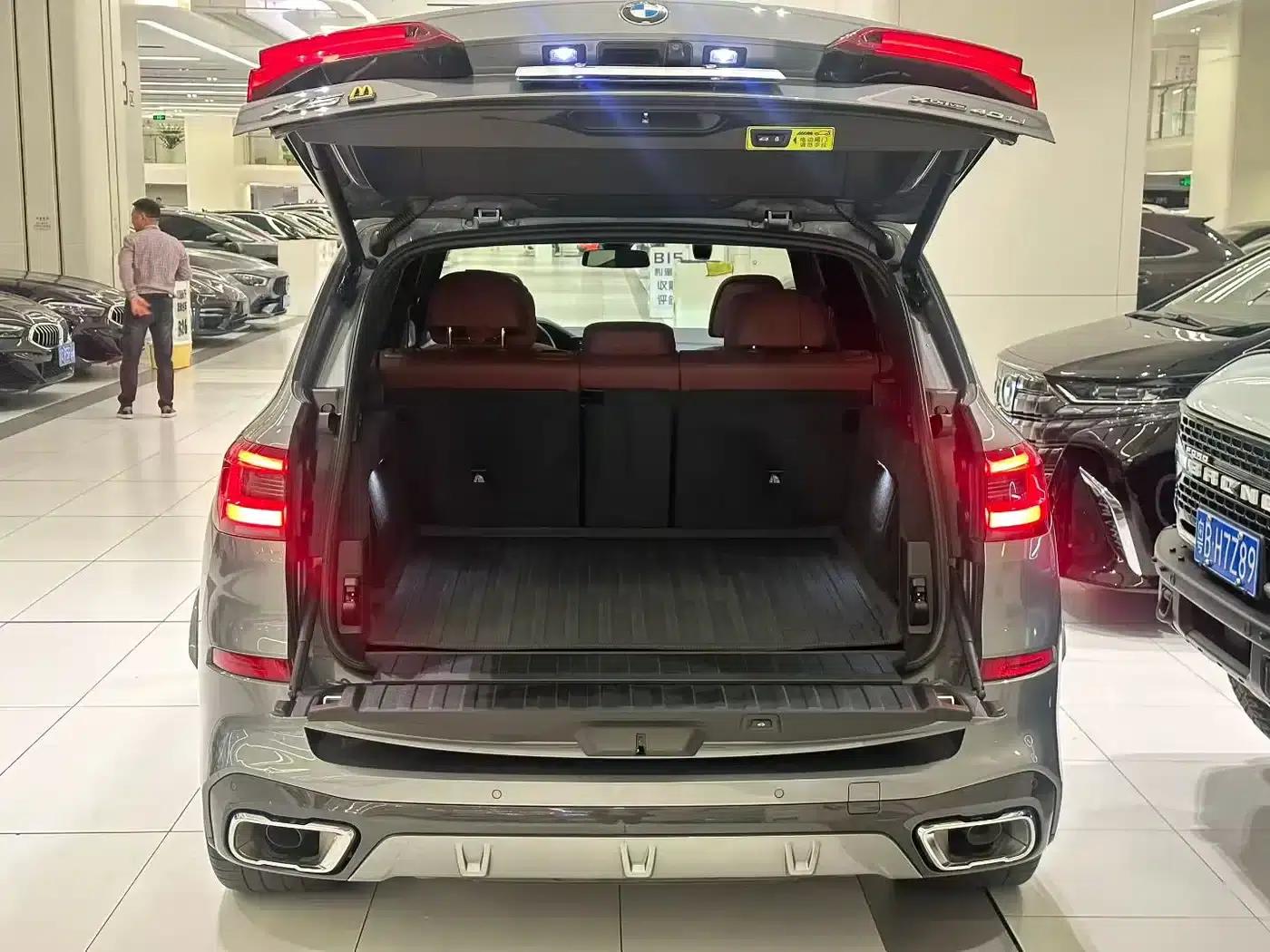 BMW X5 2022 xDrive 40Li M Sport Package — миниатюра 18