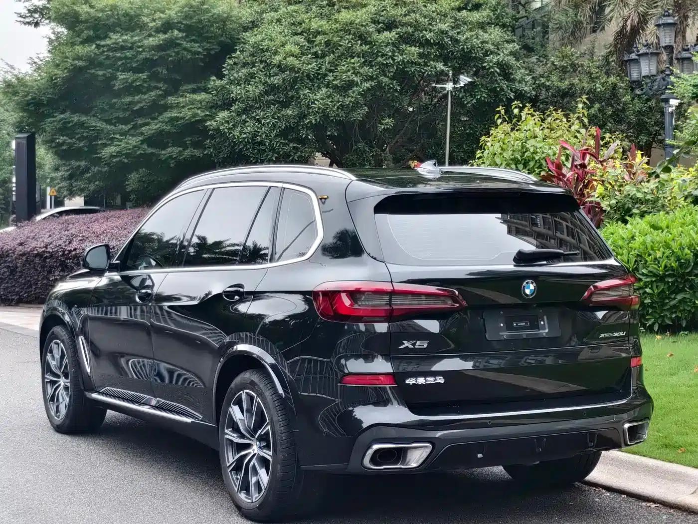 BMW X5 2022 xDrive 30Li M Sport Package — миниатюра 6