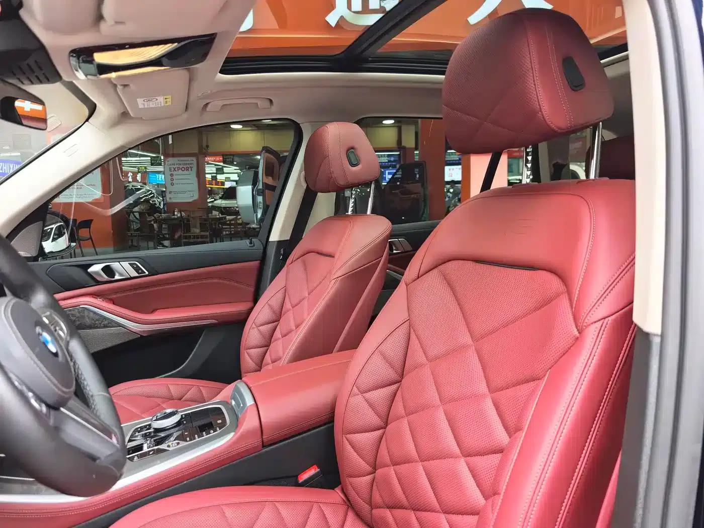 BMW X5 2023 xDrive 30Li M Sport Shadow Edition — миниатюра 31