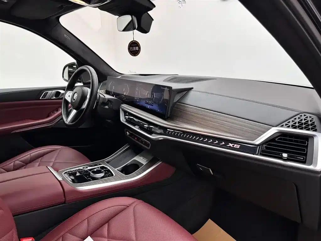 2023 BMW X5 xDrive 40Li M Sport Package — миниатюра 11