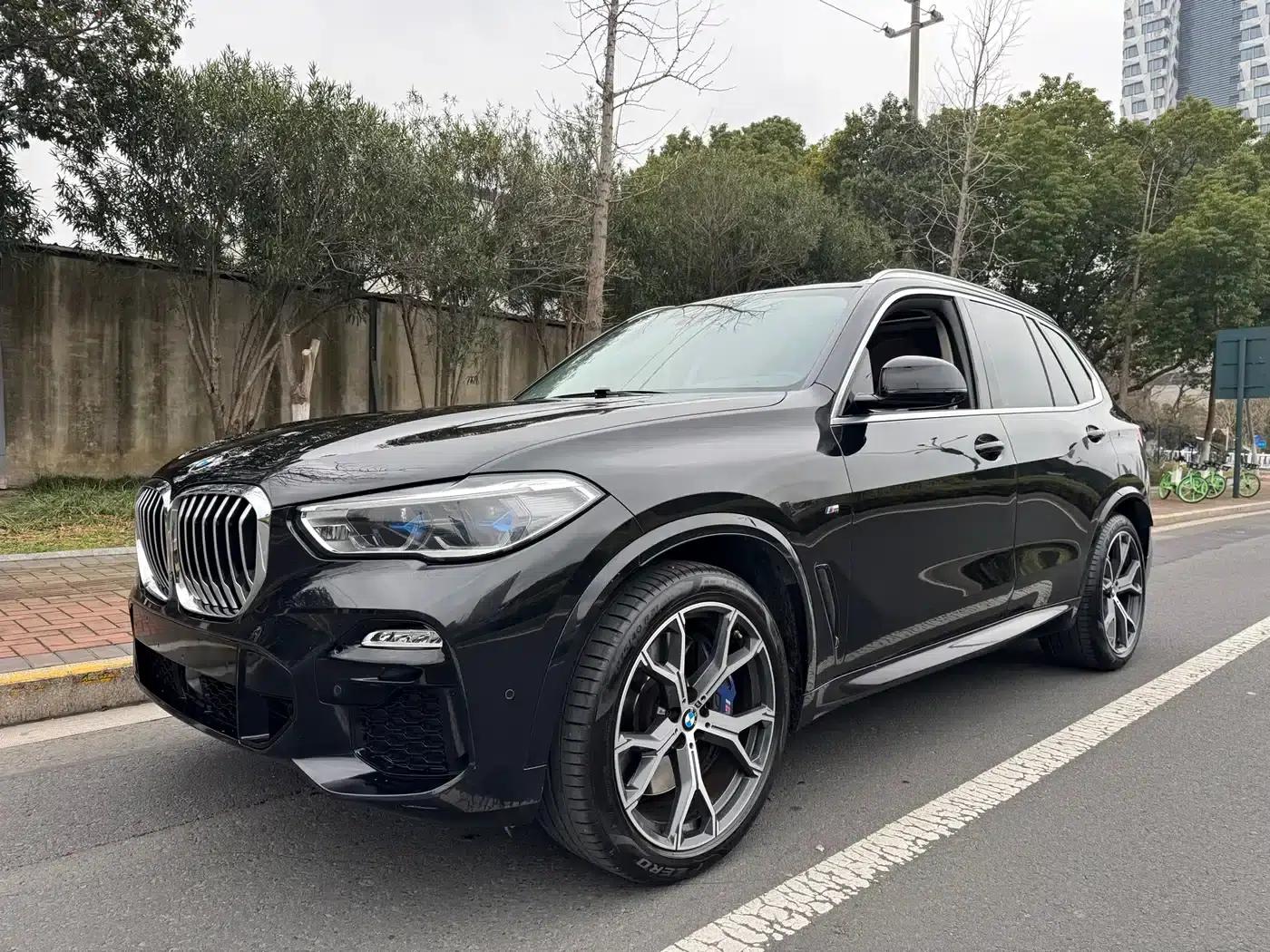2019 BMW X5 Imported xDrive40i Luxury M Sport Package — миниатюра 1