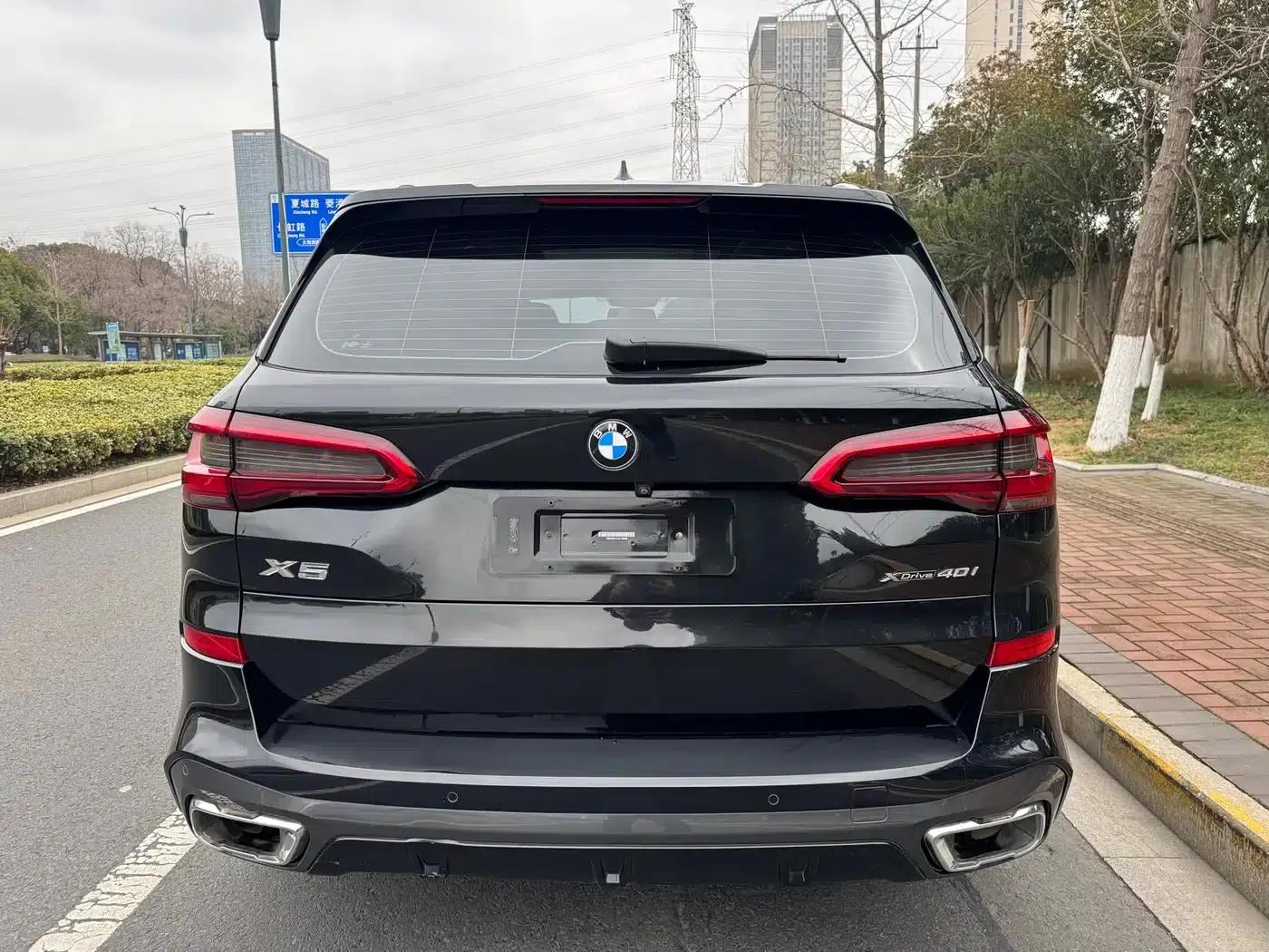 2019 BMW X5 Imported xDrive40i Luxury M Sport Package — миниатюра 4
