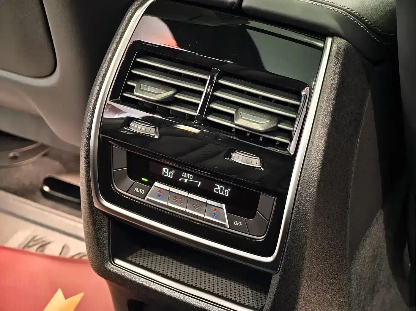 2021 BMW X5 Imported xDrive40i Luxury M Sport Package — миниатюра 11