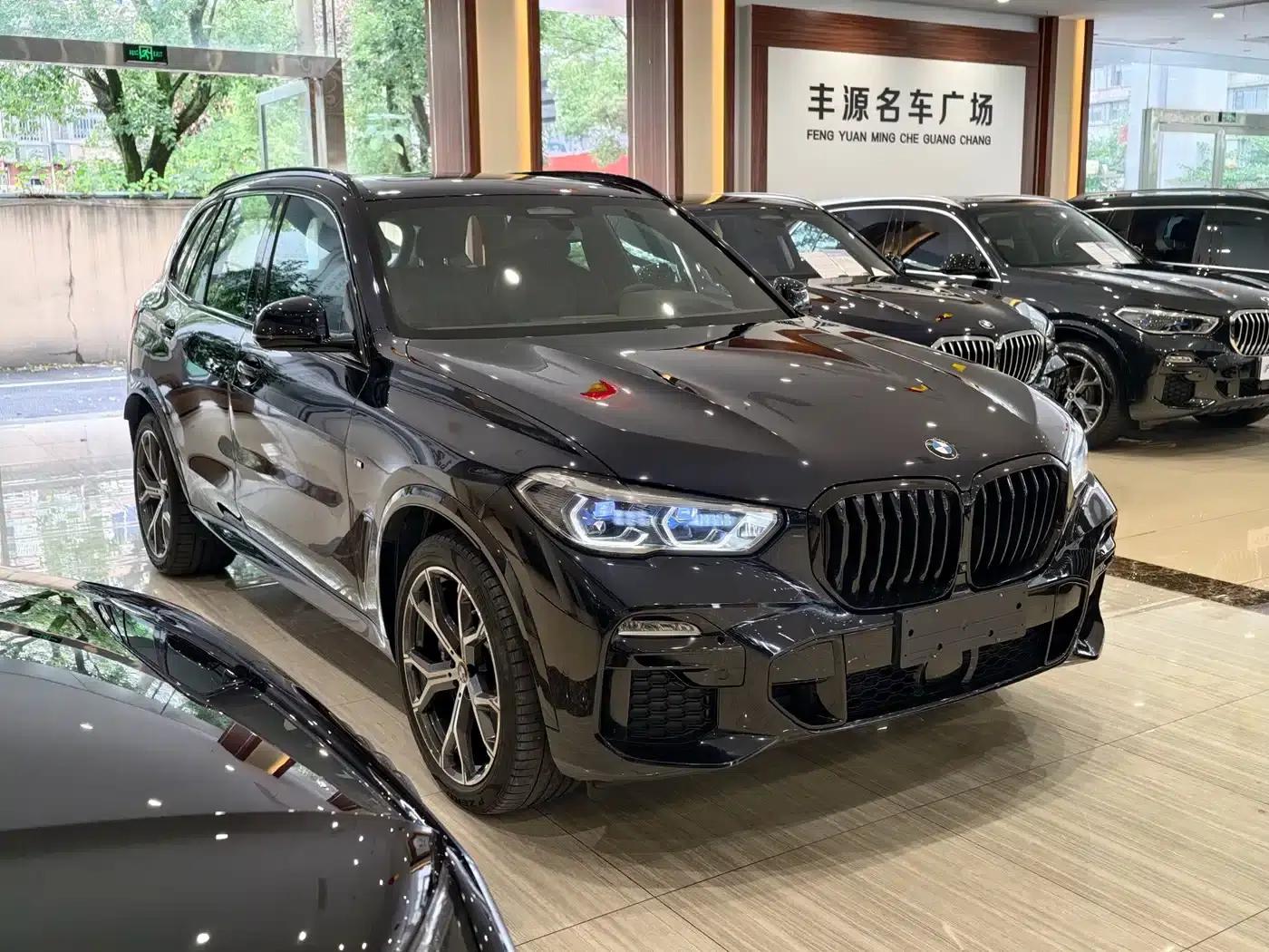 2021 BMW X5 Imported xDrive40i Luxury M Sport Package — миниатюра 3