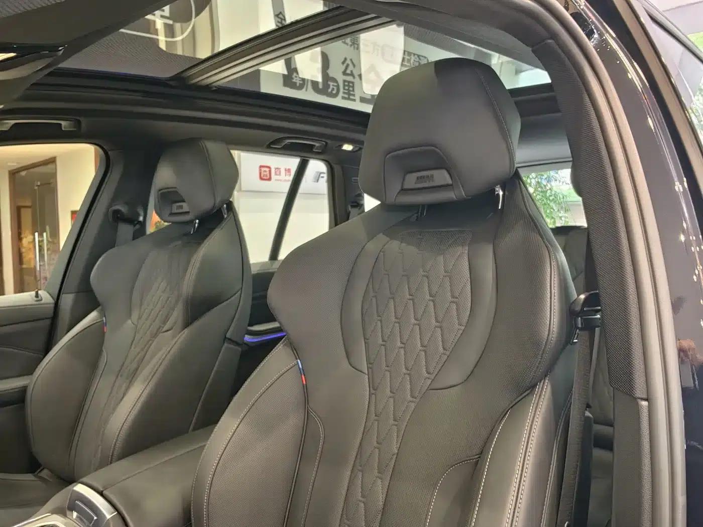 2021 BMW X5 Imported xDrive40i Luxury M Sport Package — миниатюра 23