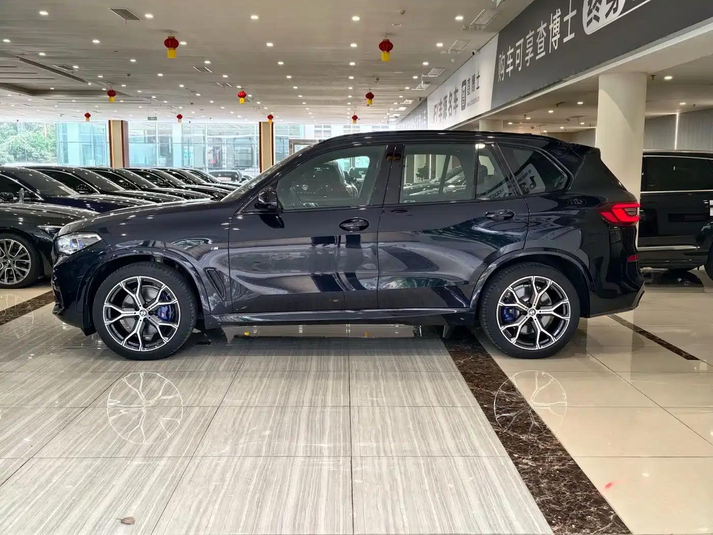 2021 BMW X5 Imported xDrive40i Luxury M Sport Package — миниатюра 27