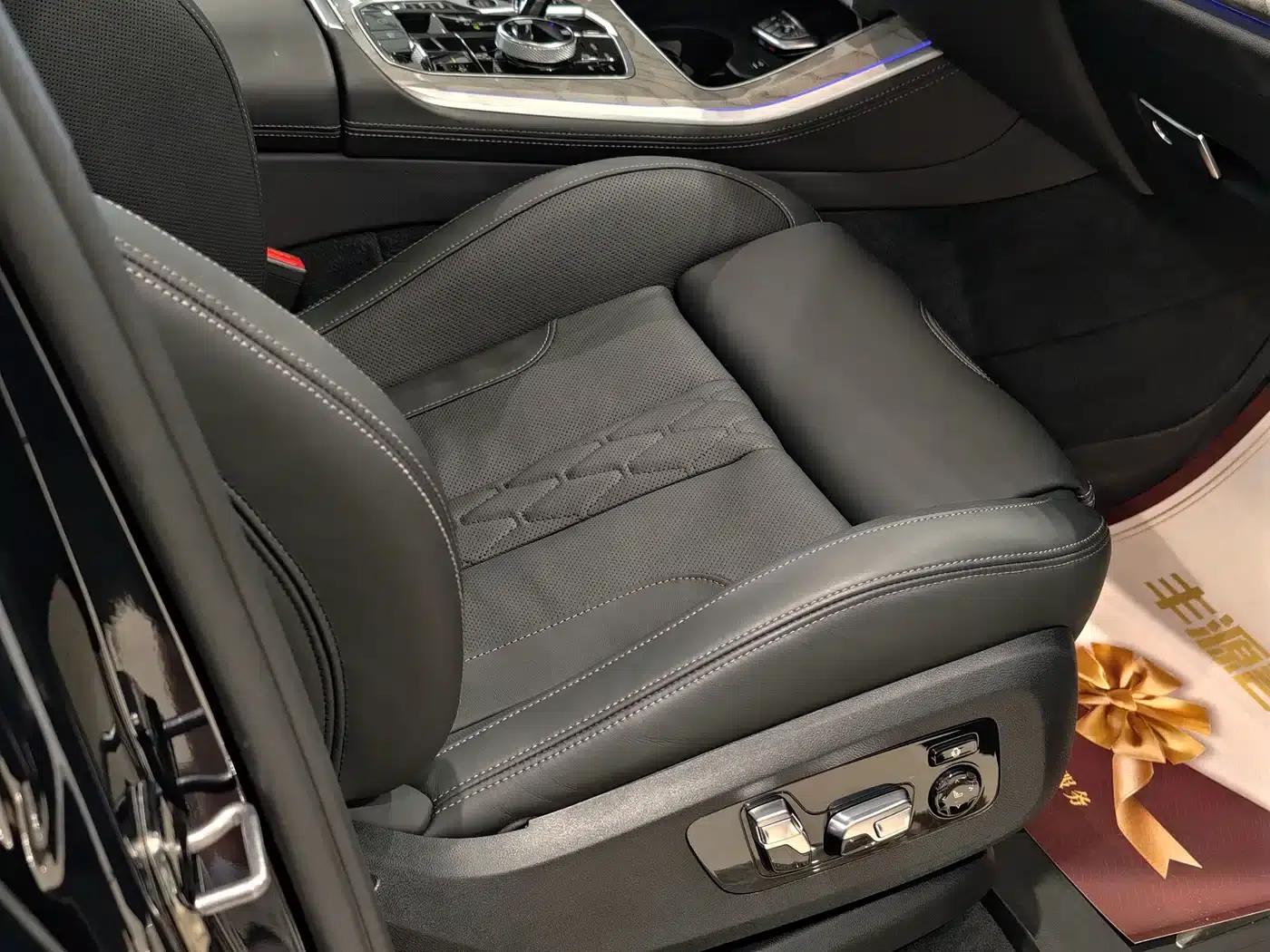 2021 BMW X5 Imported xDrive40i Luxury M Sport Package — миниатюра 8